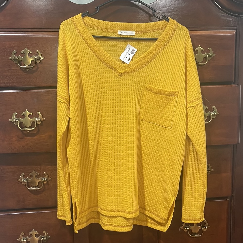NWT mustard colored waffle sweater. Size Small